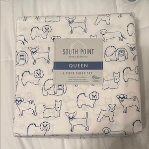 South Point Queen Sheet Set - White with Blue Dog Pattern